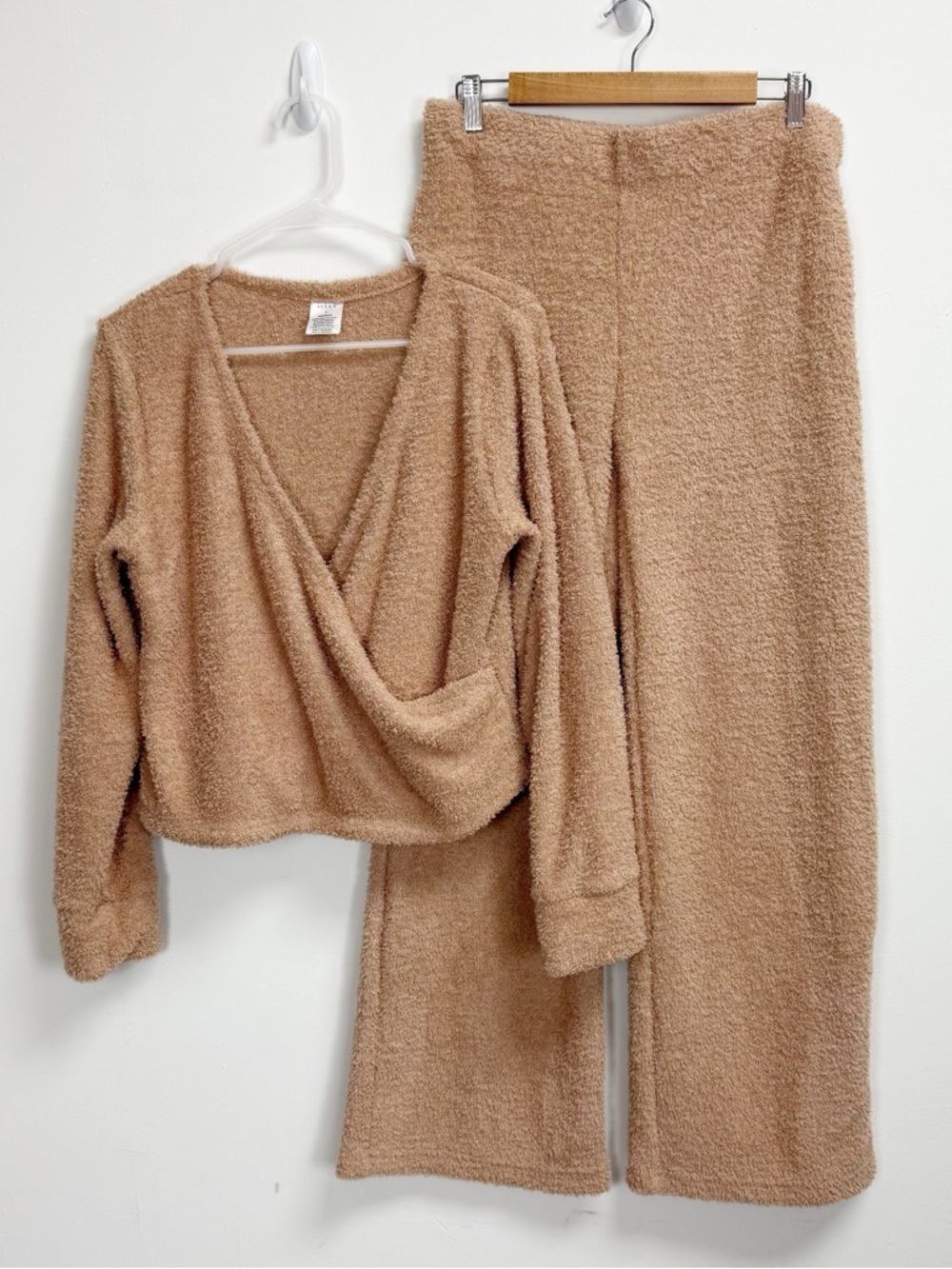 Serra Fuzzy Soft Fleece Lounge PJ Set Womens Large Tan Teddybear Cozy